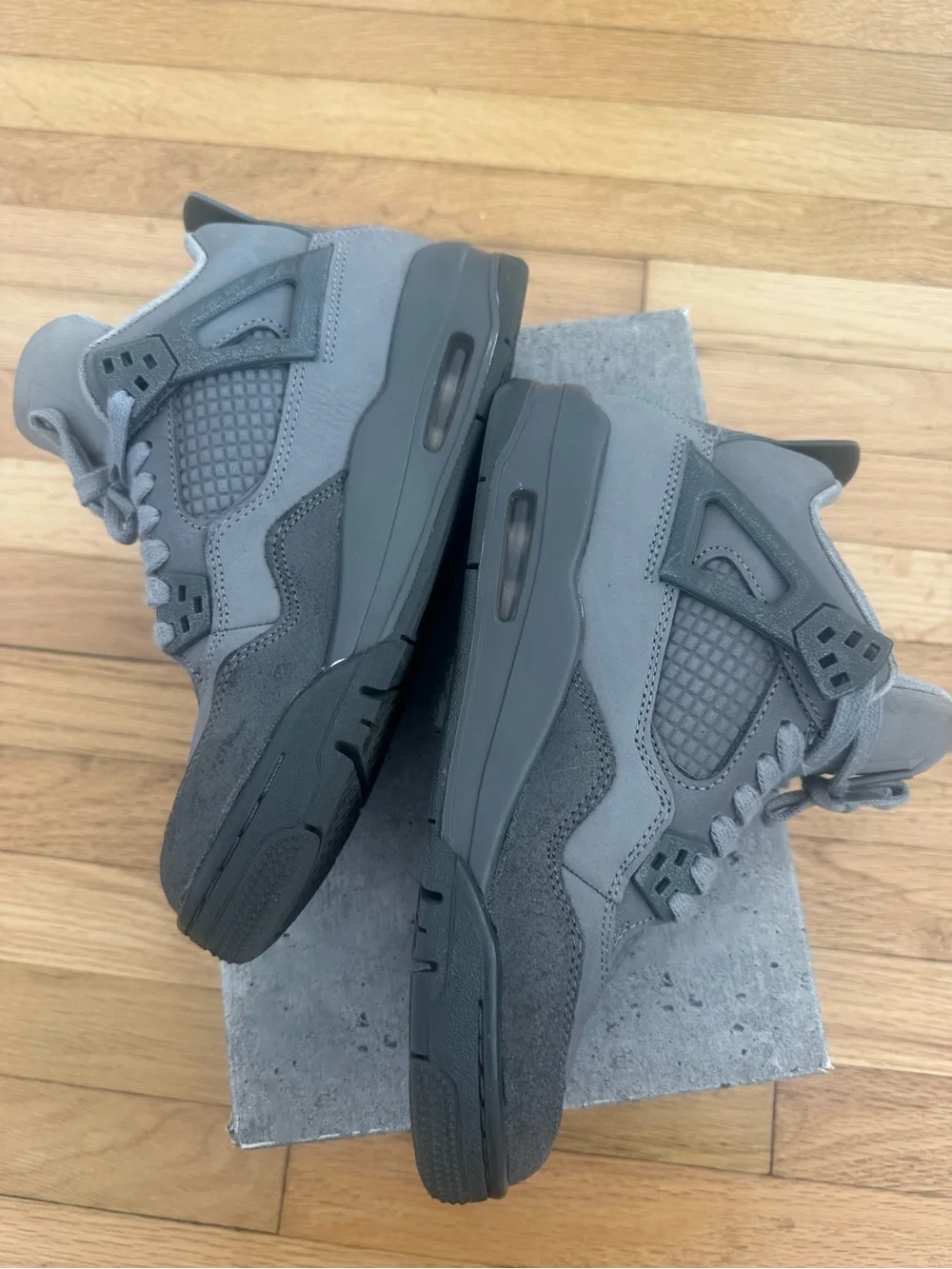 Air Jordan 4 Retro SE (GS) Smoke Grey/Iron Grey Youth Boys Size 5 Sneakers